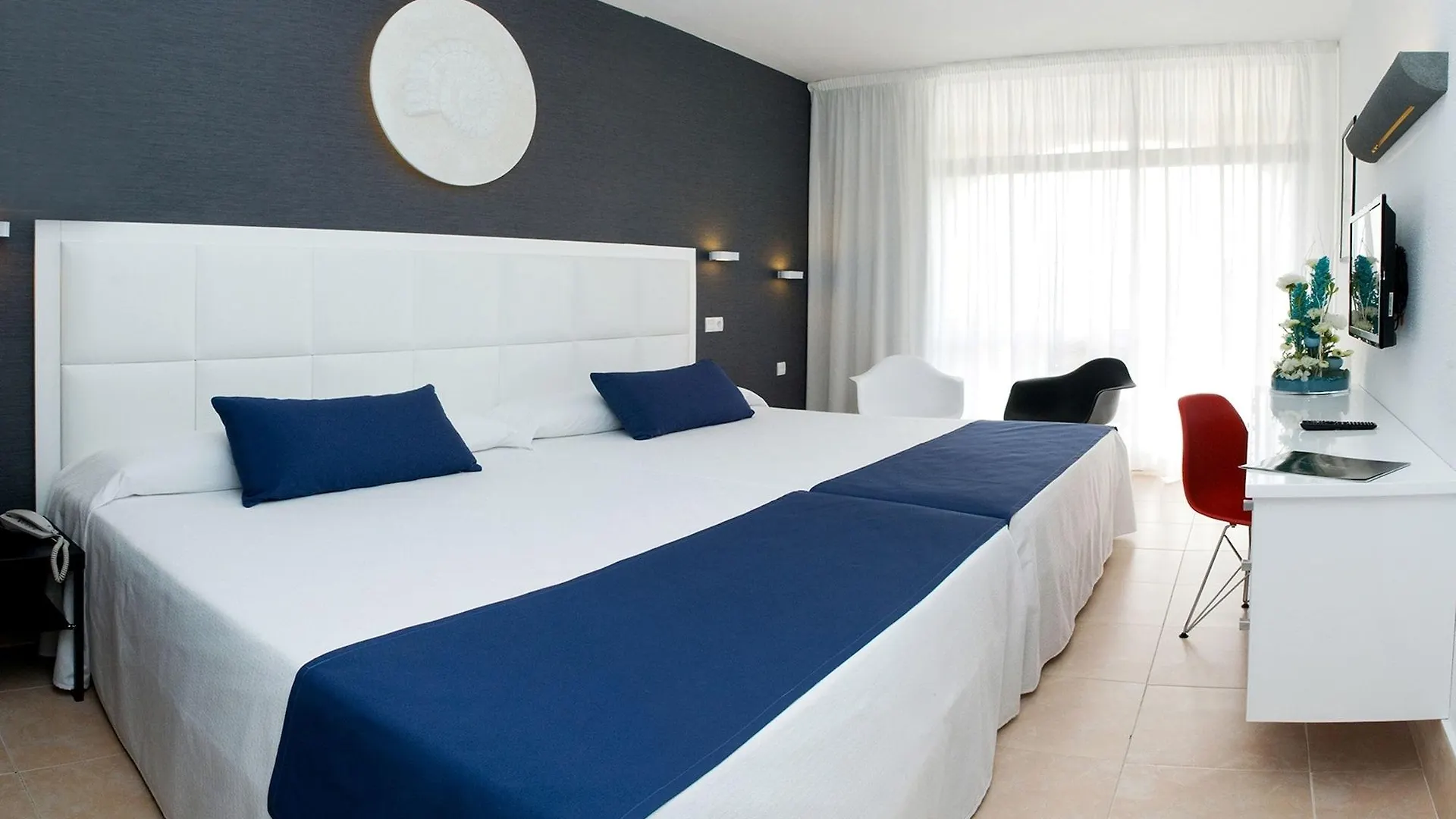 Evenia Olympic Garden Hotel Lloret de Mar 4*,  Spain